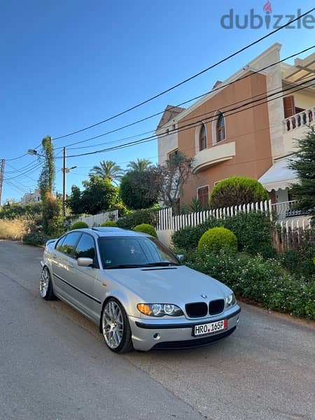 BMW 3-Series 2003 1
