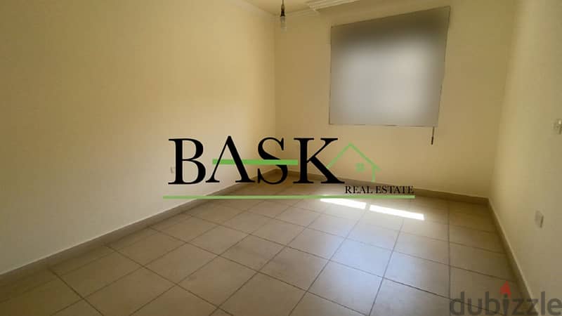 Apartment for Rent in Ras Al Naba’a\شقة للايجار في راس النبع 4
