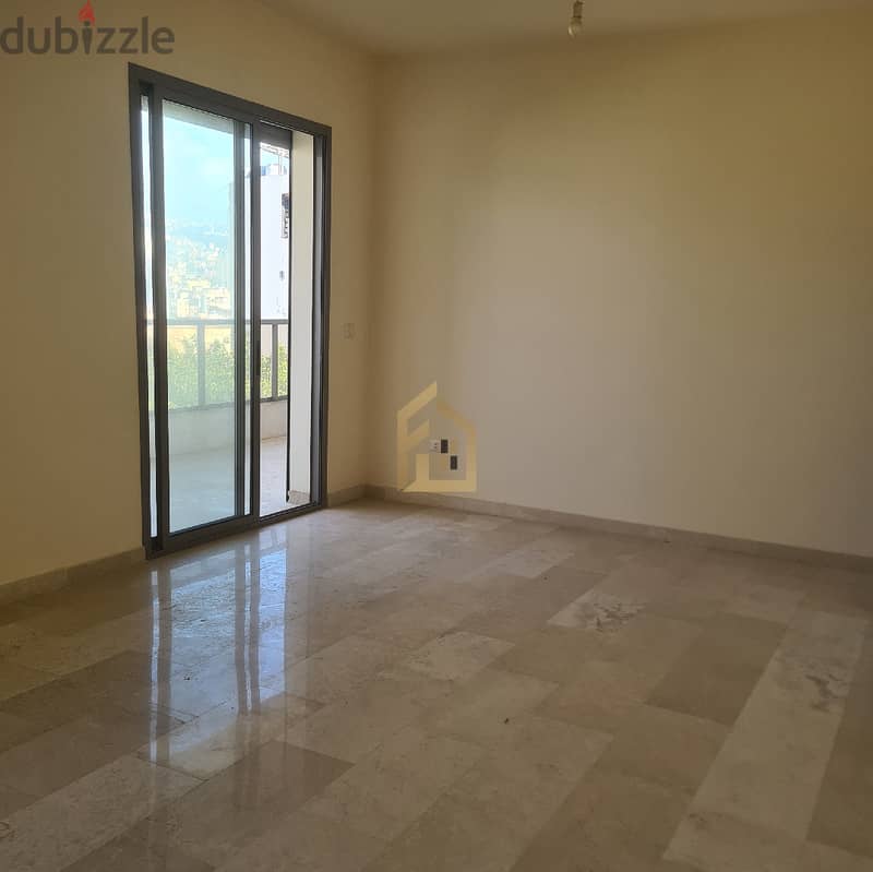 Apartment is for sale at achrafieh EA9 شقة للبيع في الأشرفية 1