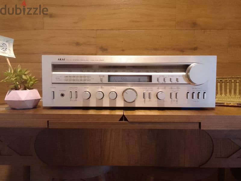 Vintage Akai stereo amplifier since 1980 / ستريو قديم نظافة عالية 5
