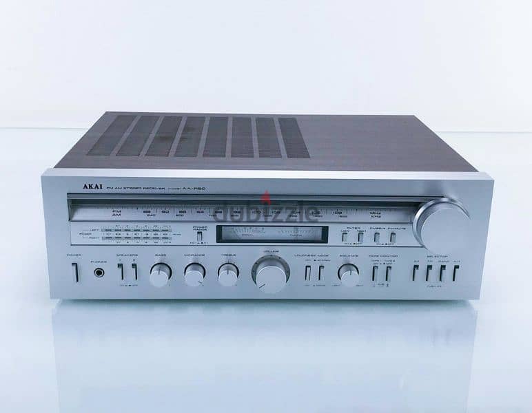 Vintage Akai stereo amplifier since 1980 / ستريو قديم نظافة عالية 9