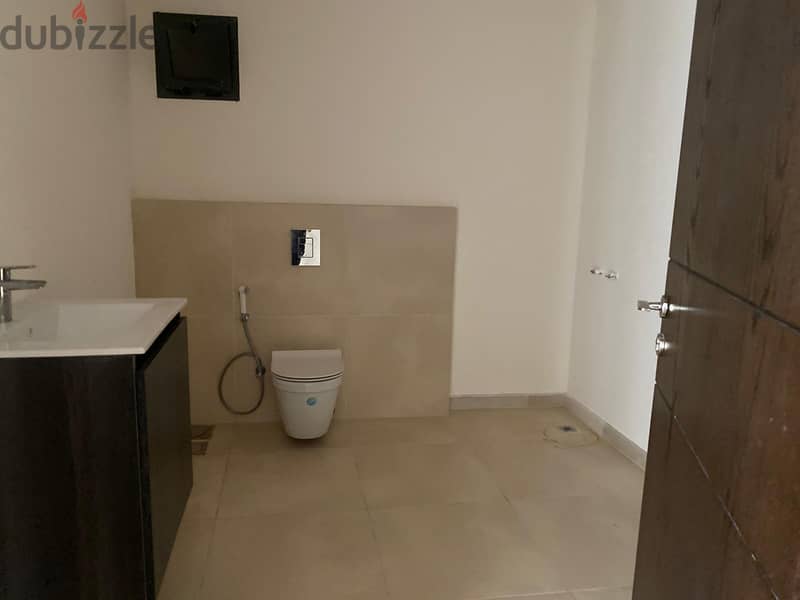 Discover this Spacious Apartment for Rent in Raouche 1