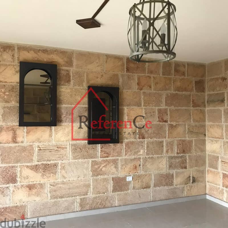 Prime location apartment in Mechmech شقة بموقع مميز في مشمش 2