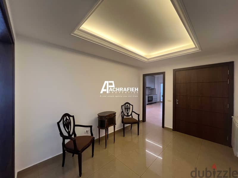 Apartment For Rent in Achrafieh - شقة للأجار في الأشرفية 6