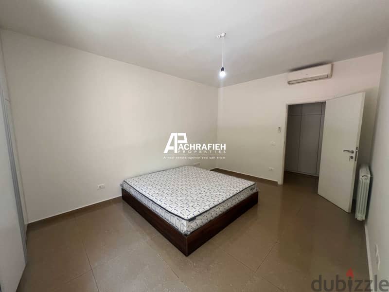 Apartment For Rent in Achrafieh - شقة للأجار في الأشرفية 11