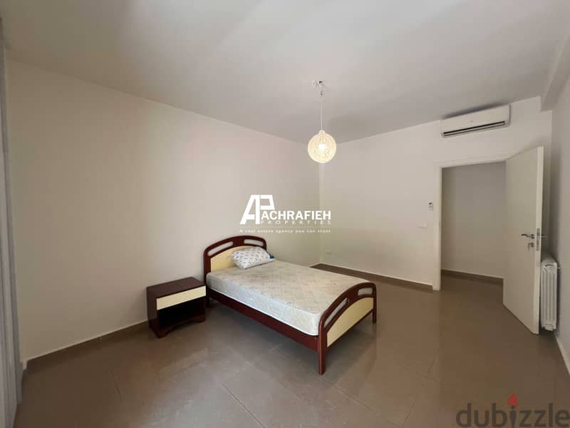 Apartment For Rent in Achrafieh - شقة للأجار في الأشرفية 19