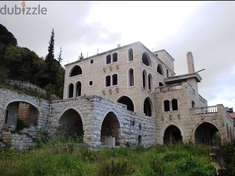 L15498-Core And Shell Traditional Lebanese Villa for Sale In Chnaniir 3