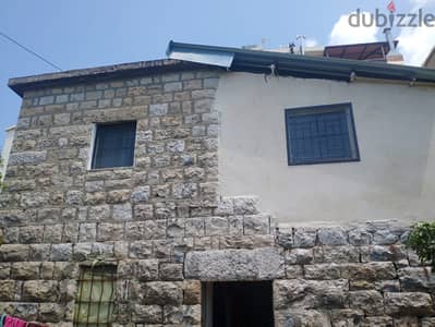 LAND WITH OLD HOUSE IN KFARDEBIAN PRIME (1000Sq) , (KFLN-151)