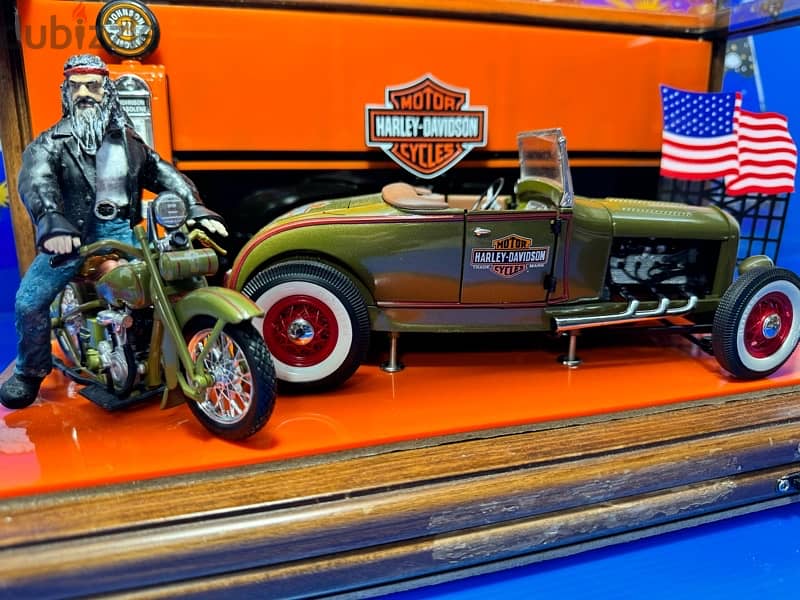 1/18 diecast diorama Harley Davidson 1929 Ford Hot Rod by Highway 61 9