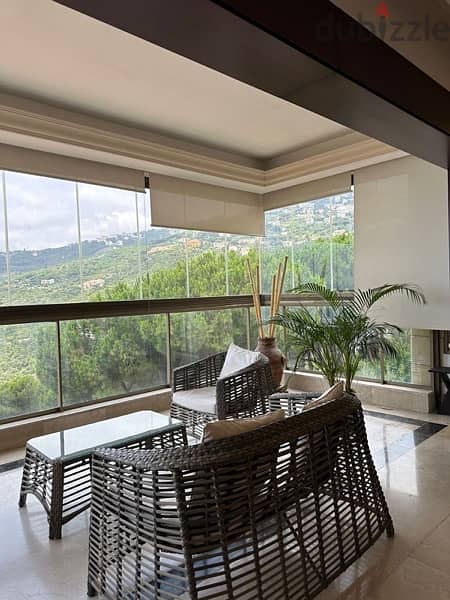 Luxurious 4-Bedroom Apartment for Rent in Scenic Ain Saade, Lebanon 10