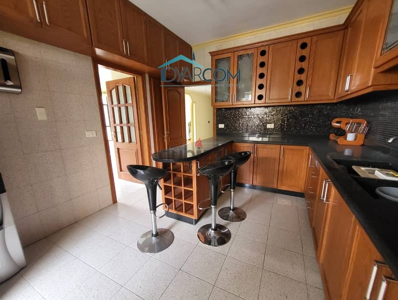 DY1816 - Louaizeh Great Apartment for Sale! 7