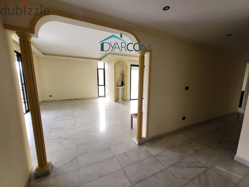 DY1816 - Louaizeh Great Apartment for Sale! 8