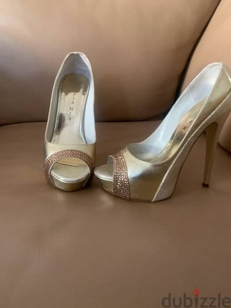 golden open toe pumps 0