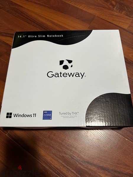 gateway laptop i7 8gb ram like NEW 7