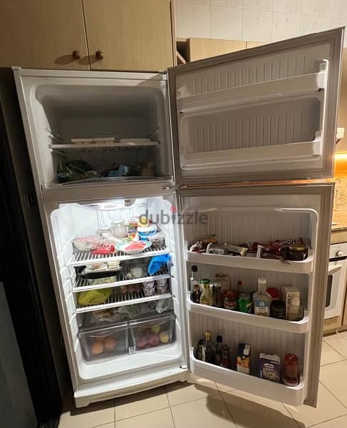 concord fridge like new 3