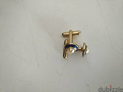 Old elegant cufflinks - Not Negotiable