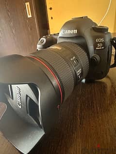 Canon 5D mark IV 0