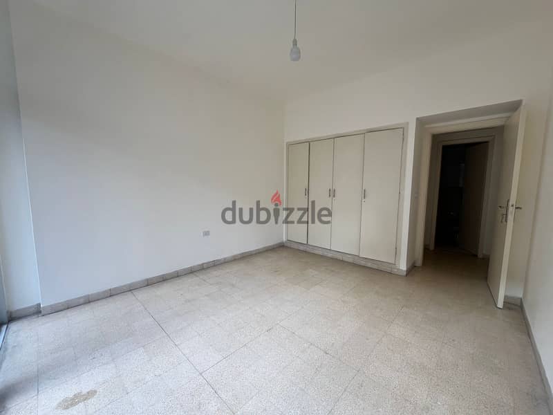 Catchy Apartment for sale in Hamra شقة رائعة للبيع بالحمرا 4