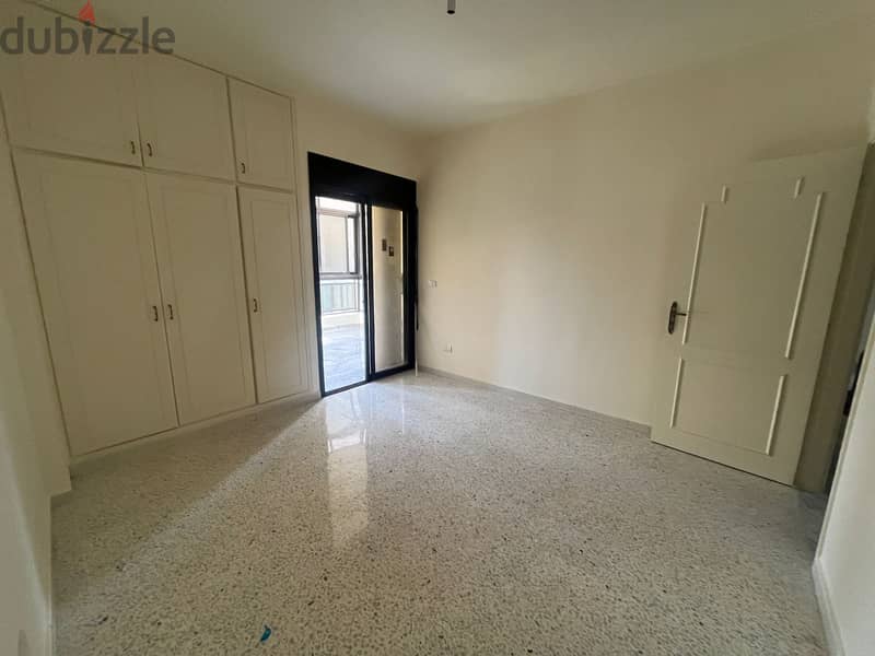 Great deal Apartment for sale in Hamraشقة رائعة للبيع بالحمرا 3