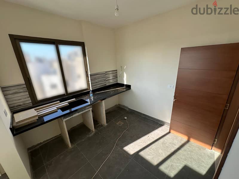Apartment for Rent in Jdeideh شقة للإيجار في الجديدة 3