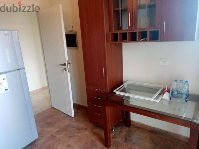 rent apartment ballouneh-sheile near (knise st Therese) 6