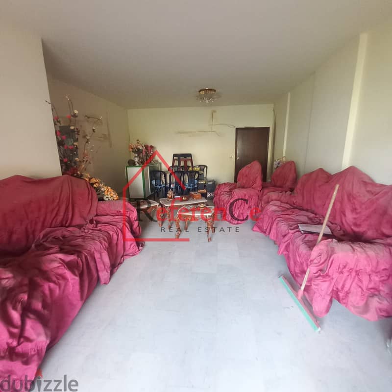 Apartment with terrace in Mansourieh شقة لقطة للبيع في المنصورية 1