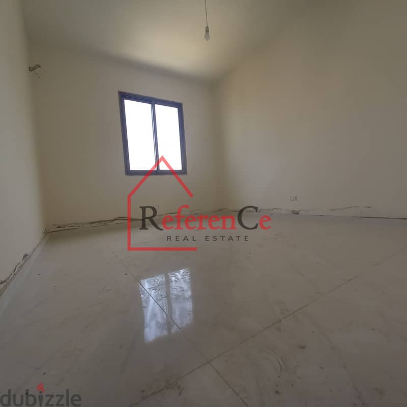 New apartment with terrace in Adonis شقة جديدة مع تراس في أدونيس 2