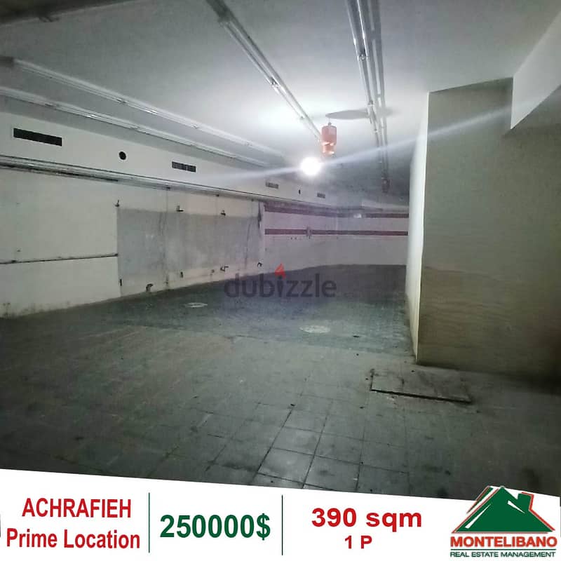 250000$!! Prime Location Depot for sale located in Achrafieh 1