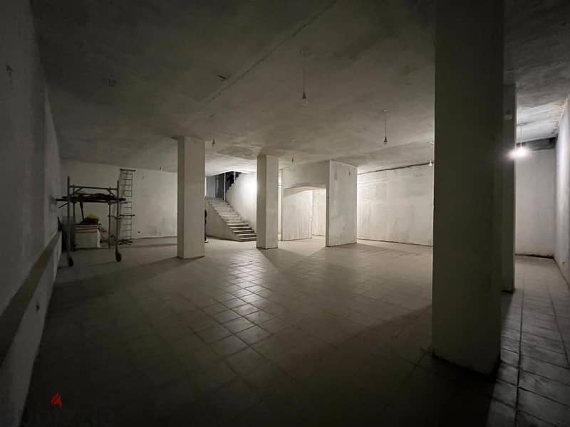 Warehouse for sale in Hamra near AUB مستودع للبيع في الحمرا 2