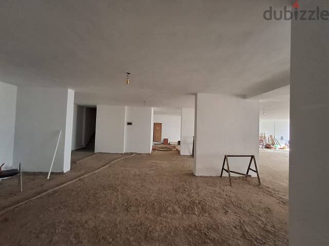 300 Sqm + 50 Sqm Garden  l Depot For Rent in Zalka 2