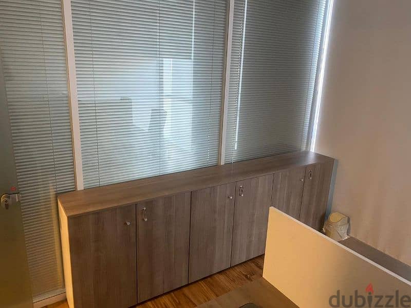 office for rent in achrafieh 25k/yea. مكتب للايجار في الأشرفية 5