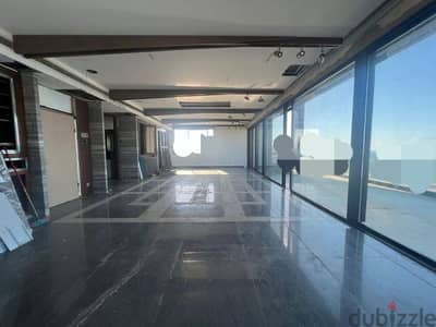 Sea View l 650 SQM Triplex with Terrace and Pool in Saifi I Ref: OH