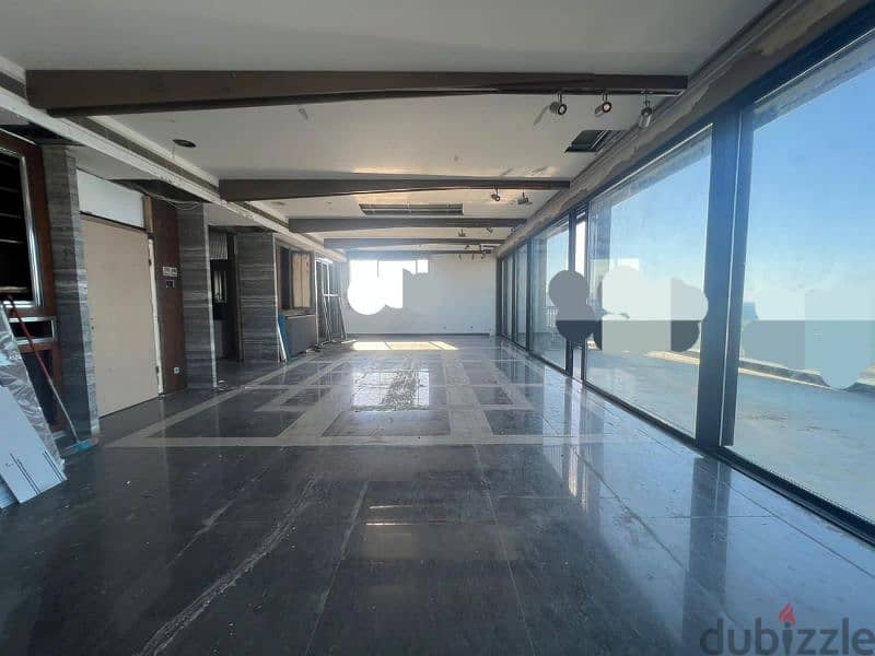 Sea View l 650 SQM Triplex with Terrace and Pool in Saifi . 1