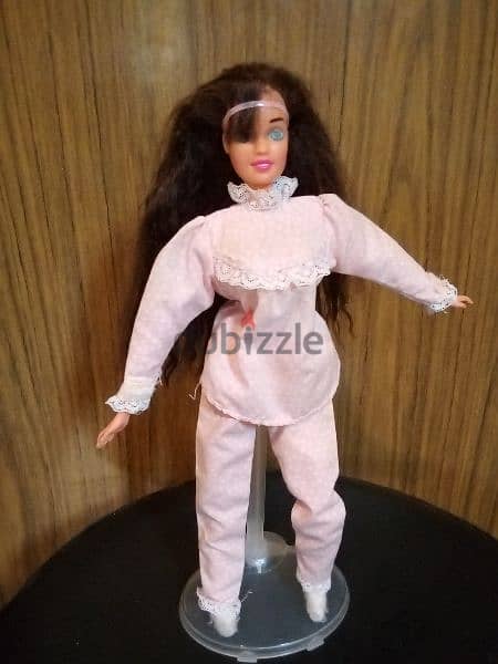 SLUMBER PARTY TERESA Open/Close her Eyes 1994 Special Great doll=22$ 1