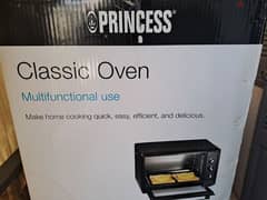 Princess electric oven, still new , excellent condition, 40$