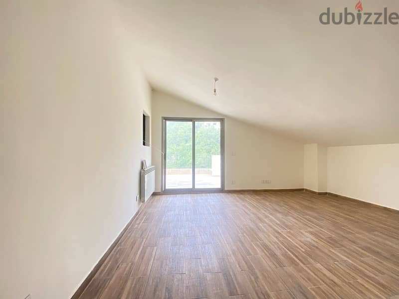 Duplex Apartment for sale in Bhersaf with Terrace and open views. 9