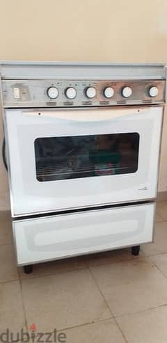 Super gas white Oven and Stove top 0