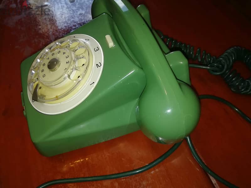 vintage rotary phones starting 20$ 14