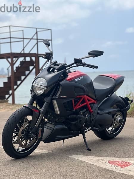 Ducati Diavel Carbon 6