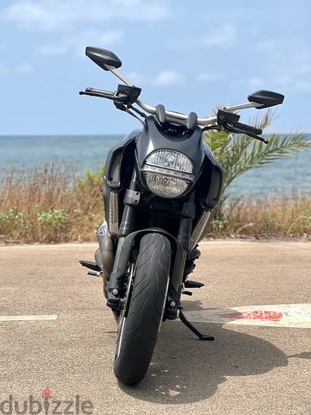 Ducati Diavel Carbon 6