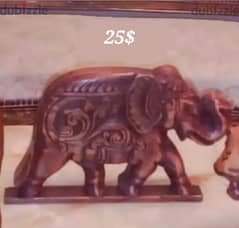 African wooden animal Statue تمثال خشب افريقي