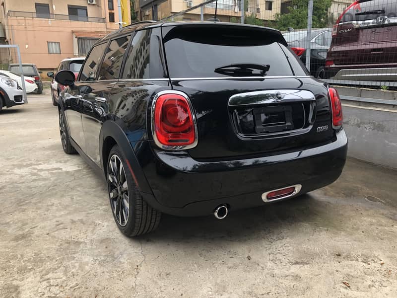 MINI Cooper 2016 1