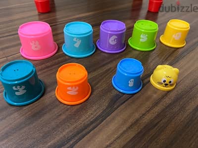 8 cups kids toys