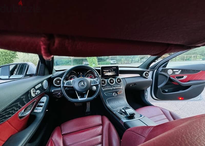 Mercedes-Benz C-Class RED INTERIOR 2