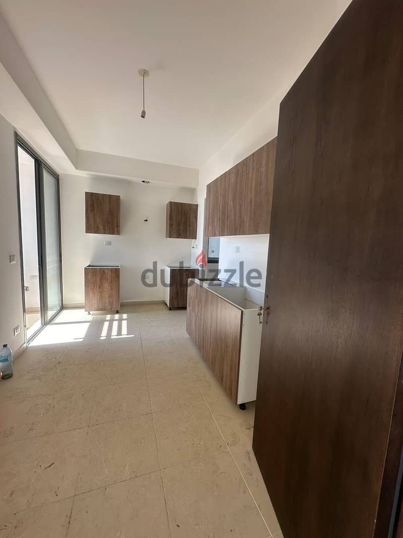 MAR ROUKOZ PRIME (150SQ) 3 BEDROOMS WITH VIEW , (DEKR-158) 2