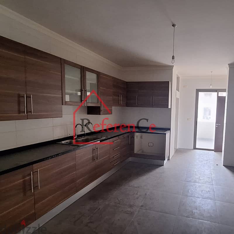 New prime apartment in Naccache شقة فاخرة جديدة في النقاش 1