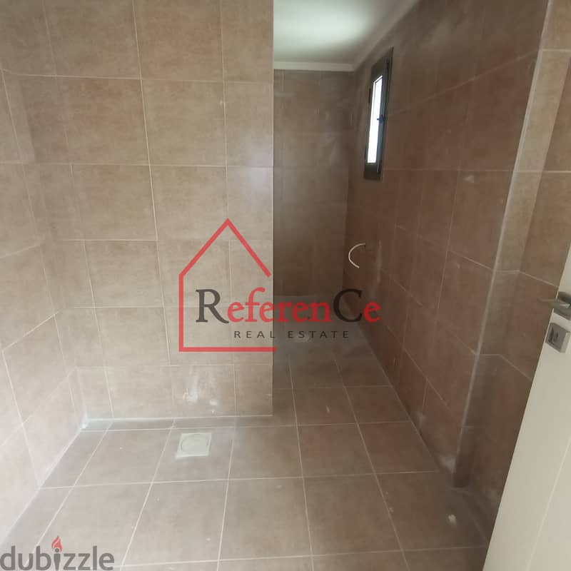 Luxurious apartment in Dik el Mehdi شقة فاخرة بديك المهدي 6