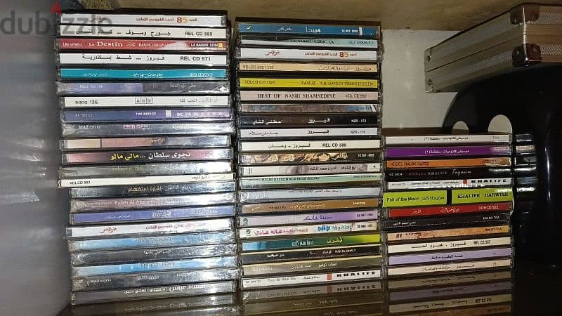 CDs DVDs VHS Cassettes 6