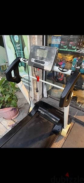 treadmill reebok like new heavy duty 1