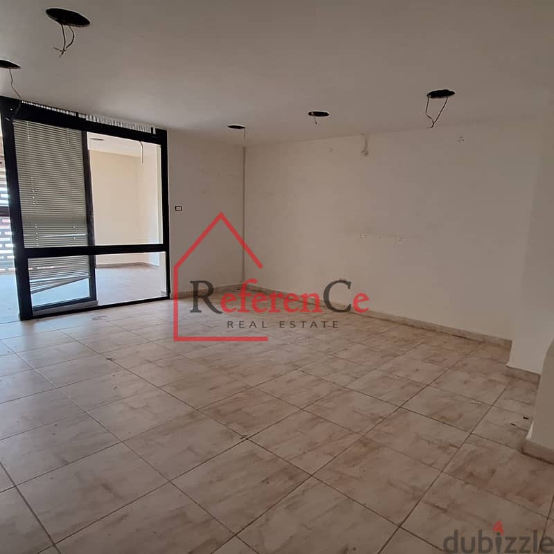 Duplex shop for sale in Naccache محل تجاري للبيع بالنقاش 2